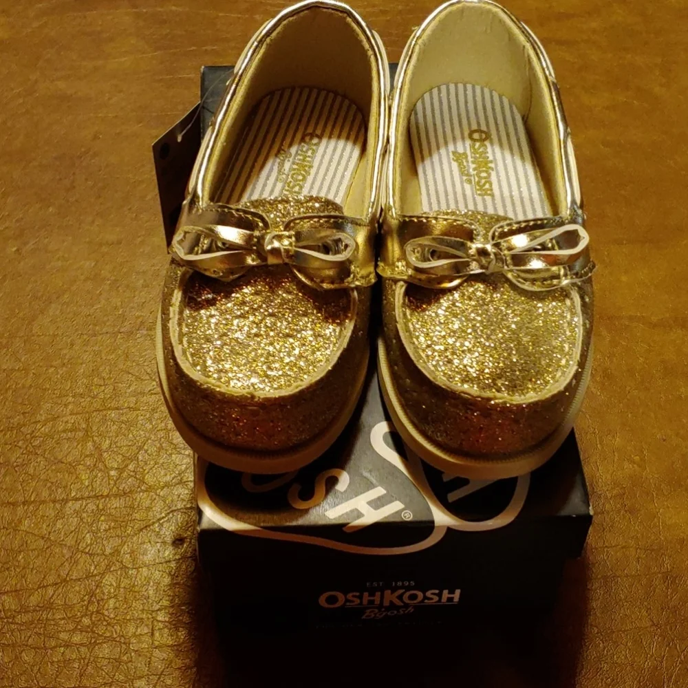 OshKosh Gold Shoes Size 9